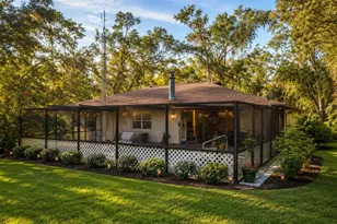 37600 Rolling Acres Rd, Lady Lake, FL 32159 - Photo 4
