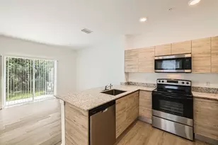 1209 Southstation Pl, Orlando, FL 32809 - Photo 8