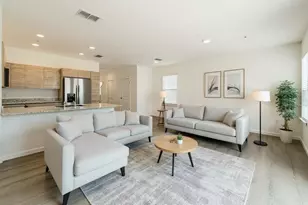 1209 Southstation Pl, Orlando, FL 32809 - Photo 4