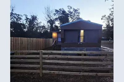 2820 Barnes Street, Marianna, FL 32448 - Photo 2