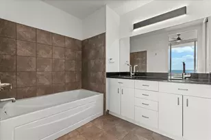 150 E Robinson St, Orlando, FL 32801 - Photo 22