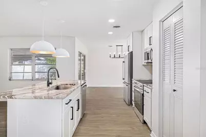 5833 Holmes Drive, Orlando, FL 32808 - Photo 6