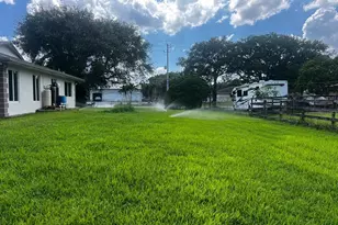 1590 SW 139th Ave, Davie, FL 33325 - Photo 18