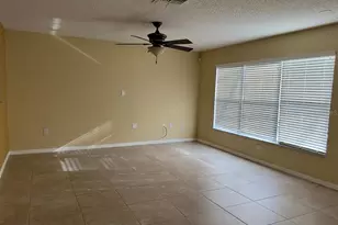 256 Canna Dr, Davenport, FL 33897 - Photo 6