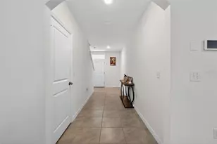 32597 Canyonlands Dr, Wesley Chapel, FL 33543 - Photo 4