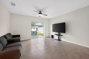 32597 Canyonlands Dr, Wesley Chapel, FL 33543 - Photo 16