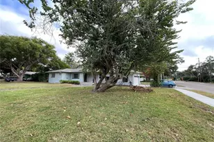 1401 S Hibiscus St, Clearwater, FL 33755 - Photo 14