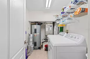 4615 S Ferncreek Ave, Orlando, FL 32806 - Photo 20