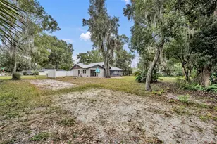 1240 W Voorhis Ave, Deland, FL 32720 - Photo 32