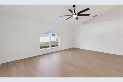 2437 Ainsworth Avenue, Deltona, FL 32738 - Photo 18