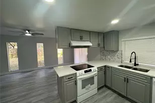 4663 Montauk St, Orlando, FL 32808 - Photo 6