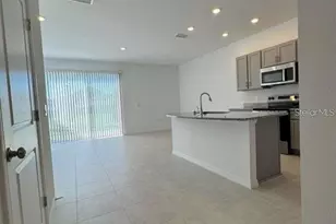 7627 Waterscape Dr, Groveland, FL 34736 - Photo 6