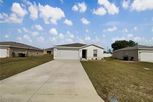 305 Camellia Ct, Kissimmee, FL 34759 - Photo 1