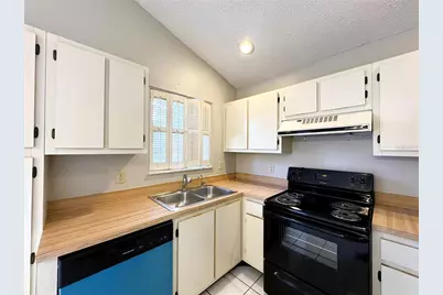 153 Becky Thatcher Court, Orlando, FL 32828 - Photo 12