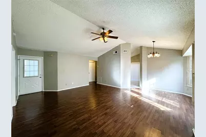 153 Becky Thatcher Court, Orlando, FL 32828 - Photo 4