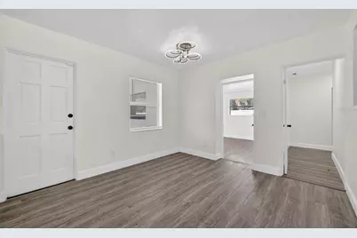 3034 Touraine Avenue, Orlando, FL 32812 - Photo 14