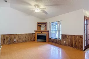 2840 W Covington Dr, Deltona, FL 32738 - Photo 8