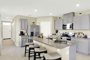 4048 Giorgio Dr, Winter Haven, FL 33884 - Photo 6