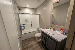 231 Tropic Ave, Satsuma, FL 32189 - Photo 18