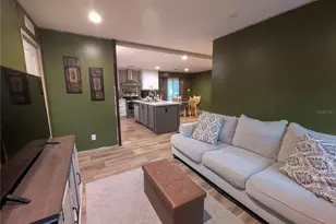 231 Tropic Ave, Satsuma, FL 32189 - Photo 4