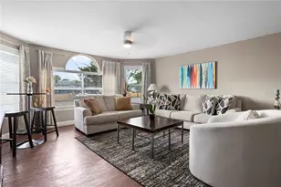 2749 N Poinciana Blvd, Kissimmee, FL 34746 - Photo 4