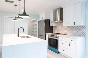 2226 Fiesta Ct, Orlando, FL 32811 - Photo 2