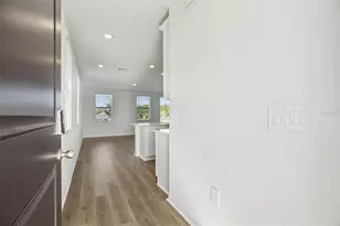 698 Muhly St, Lady Lake, FL 32159 - Photo 6