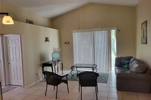 1030 Henson Ct, Oviedo, FL 32765 - Photo 2