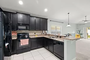 4710 Seeley St, Kissimmee, FL 34758 - Photo 6