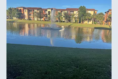 5572 Metrowest Boulevard #209, Orlando, FL 32811 - Photo 2