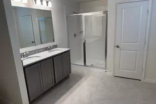 317 Sunbrook Dr, Groveland, FL 34736 - Photo 18