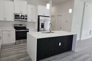 18374 Elgin Ave, Port Charlotte, FL 33948 - Photo 4