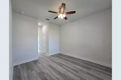 18382 Elgin Avenue, Port Charlotte, FL 33948 - Photo 10