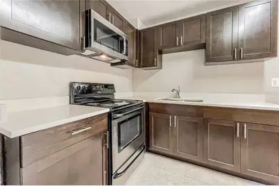 1410 26th Avenue S, Saint Petersburg, FL 33705 - Photo 8