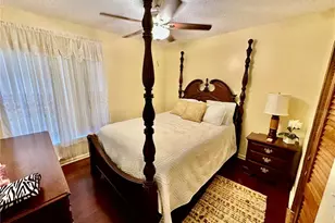 2903 Silver Ridge Dr, Orlando, FL 32818 - Photo 8