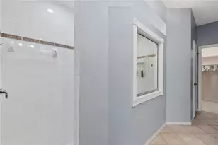 8553 54th Ave Cir E, Bradenton, FL 34211 - Photo 18