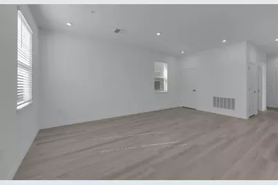 523 Orient Avenue, Debary, FL 32713 - Photo 4