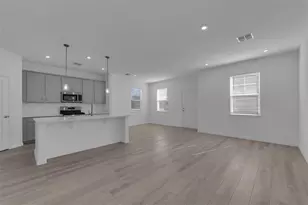 523 Orient Ave, Debary, FL 32713 - Photo 8