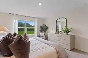 3910 Royal Azalea Wy, Sanford, FL 32773 - Photo 18