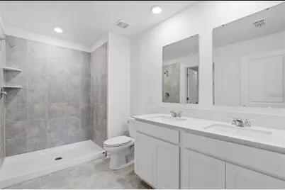 352 Heroic Road, Davenport, FL 33837 - Photo 8