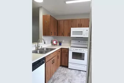 19 Columbia Avenue, Saint Cloud, FL 34769 - Photo 4