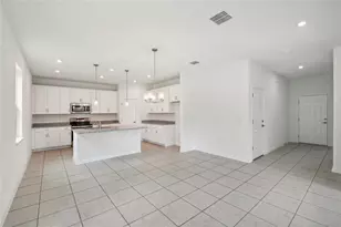 12807 Trovita Dr, Grand Island, FL 32735 - Photo 6