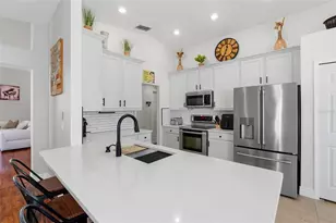 10212 Facet Ct, Orlando, FL 32836 - Photo 18