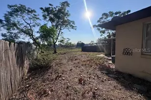 2708 Coral Reef Dr, Orlando, FL 32826 - Photo 20