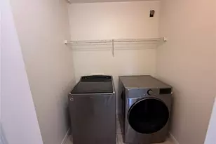 729 Squirrel Ct, Poinciana, FL 34759 - Photo 6