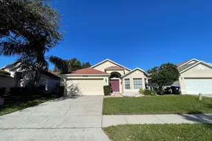 5721 Rywood Dr, Orlando, FL 32810 - Photo 2