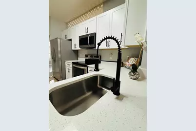 [Address not provided], Oviedo, FL 32765 - Photo 4