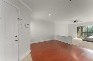 490 N Pin Oak Pl, Longwood, FL 32779 - Photo 4