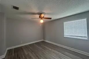 7502 Bolanos Ct, Tampa, FL 33615 - Photo 10