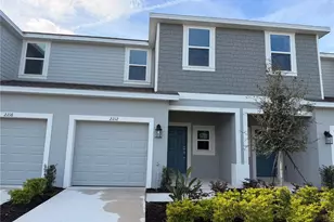 2212 Portrait St, Kissimmee, FL 34758 - Photo 2